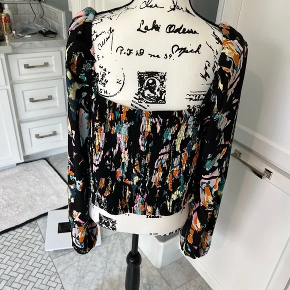 Cropped peasant shirt by Open Edit - Picture 1 of 3